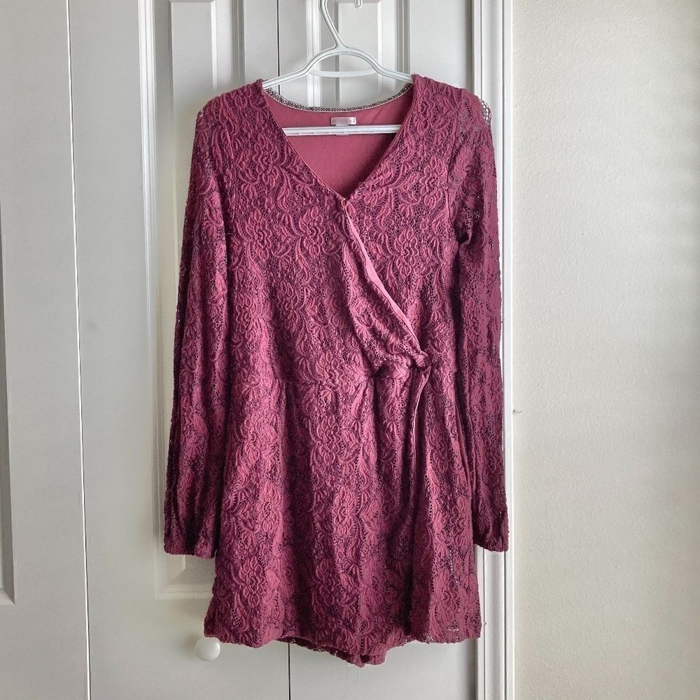 Xhilaration Women's Long Sleeve Romper Purple size Large